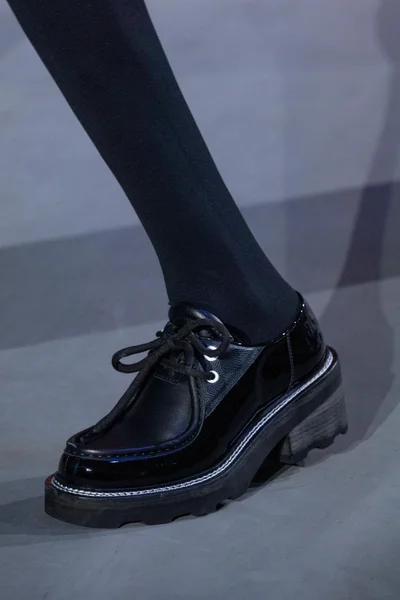 Look 90